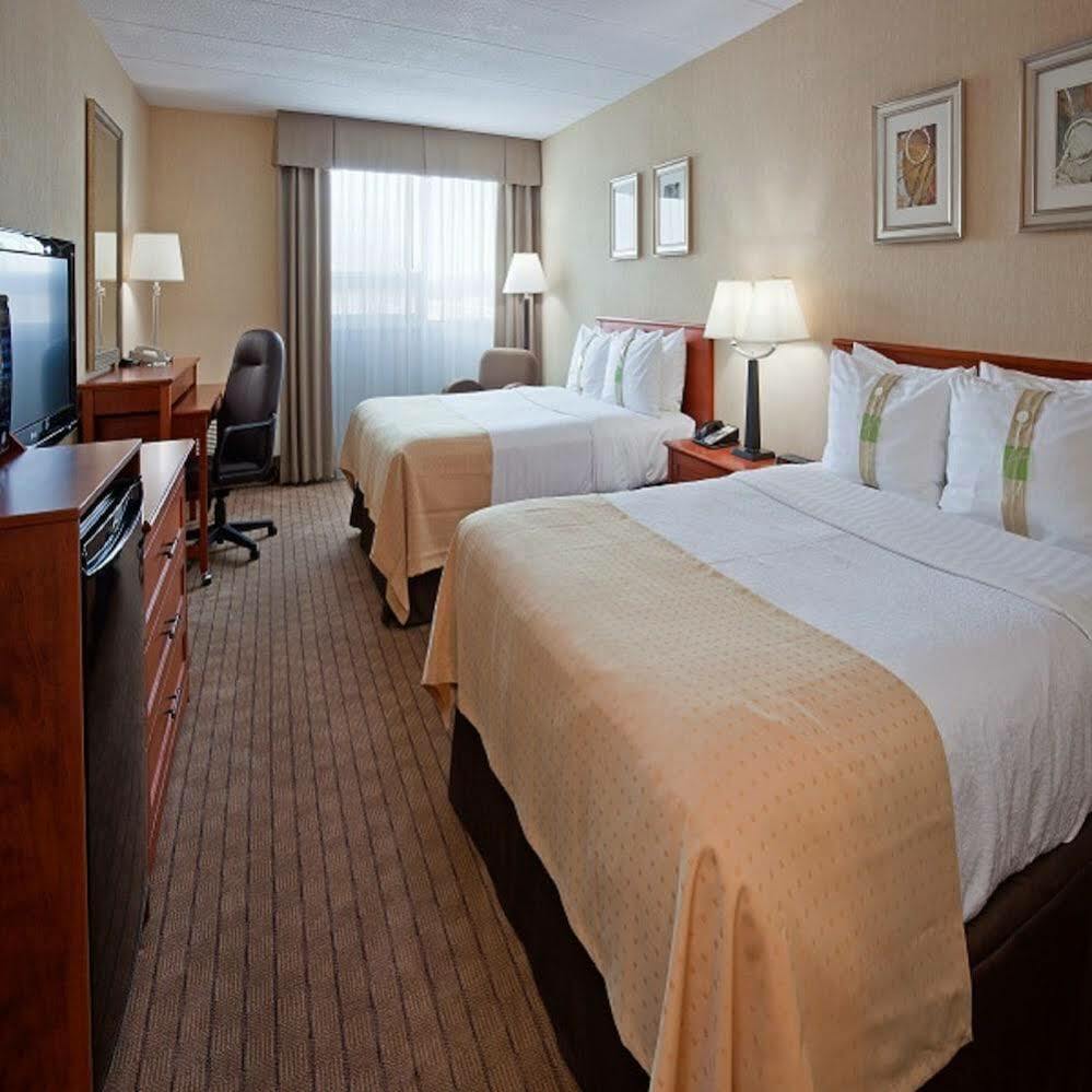 Holiday Inn Guelph Hotel & Conference Centre, An Ihg Hotel Exterior foto