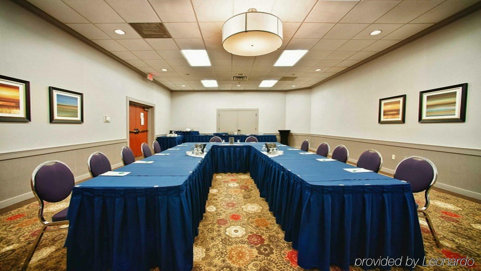 Holiday Inn Guelph Hotel & Conference Centre, An Ihg Hotel Exterior foto