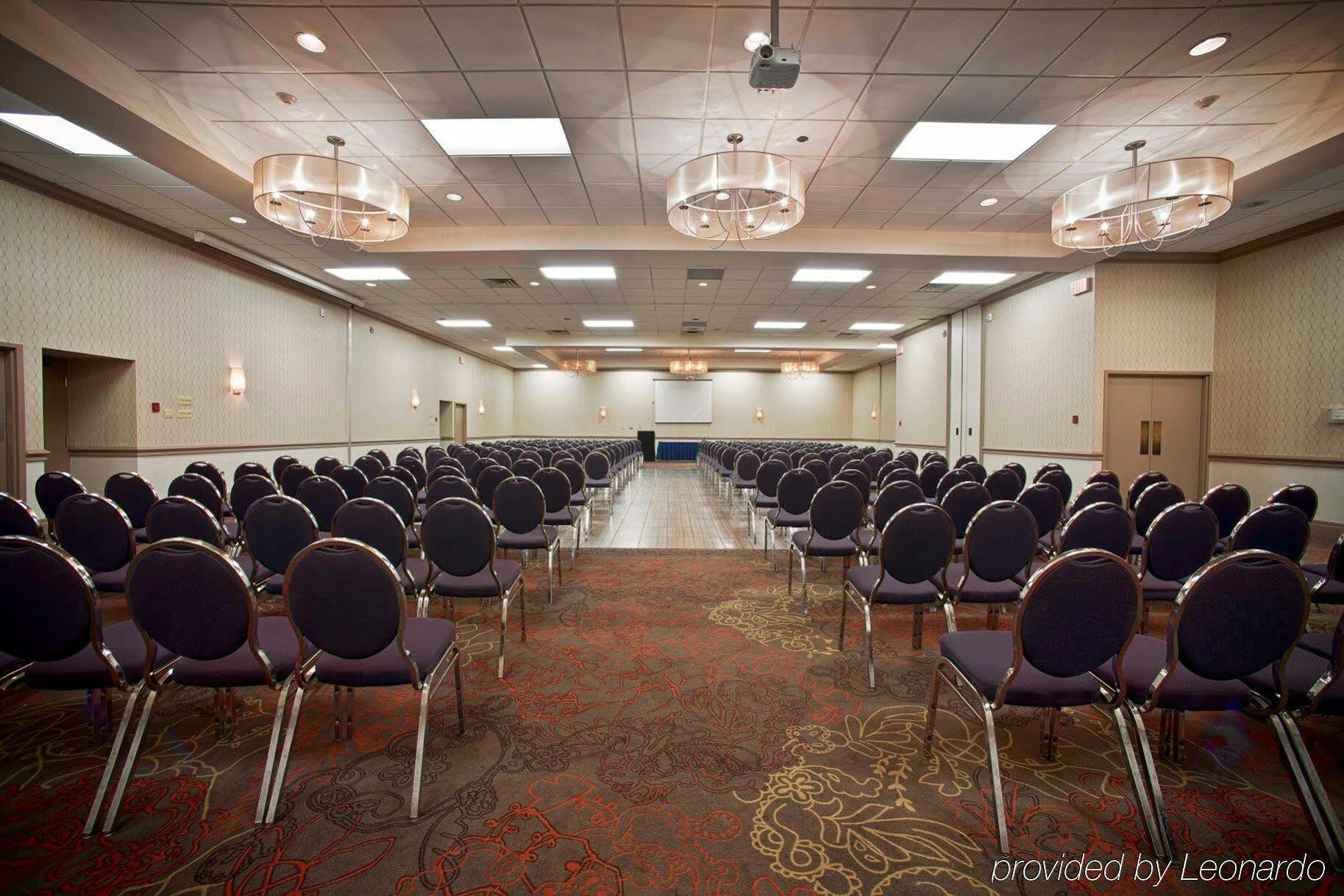 Holiday Inn Guelph Hotel & Conference Centre, An Ihg Hotel Exterior foto